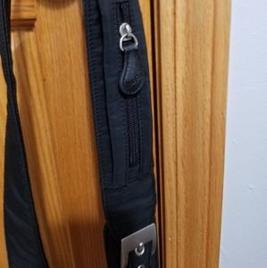 Crossbody messenger bag